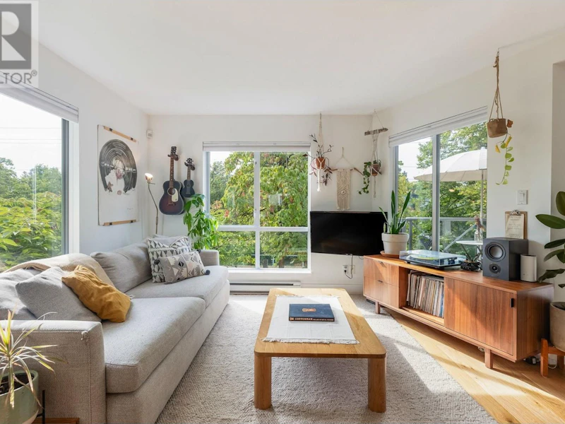 3015 E Kent Avenue North Street, Vancouver BC V5S 4P6