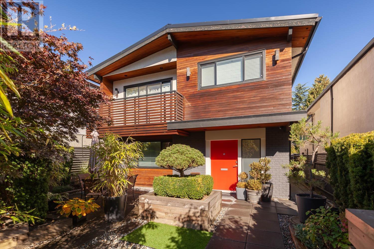 735 East 29th Avenue, Vancouver, BC, V5V 2S2