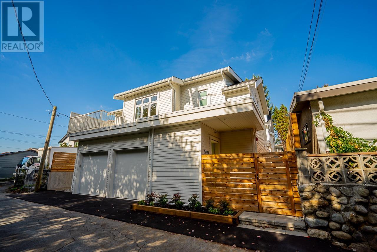 2690 East 8th Avenue, Vancouver, BC, V5M 1W5