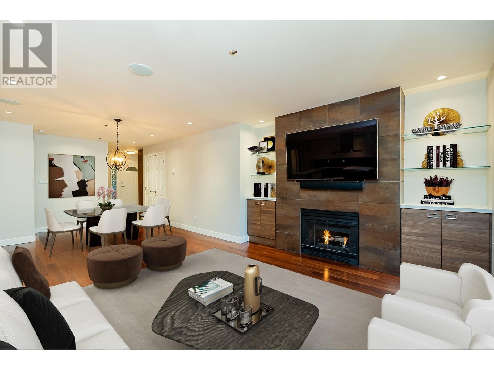 104-3220 West 4th Avenue, Vancouver, BC, V6K 1R9