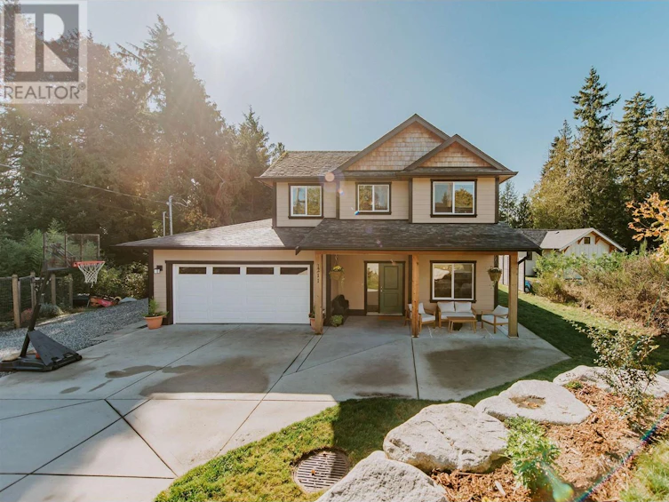1211 Grandview Road, Gibsons, BC, V0N 1V3