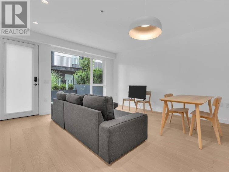86 West King Edward Avenue, Vancouver, BC, V5Y 0N6