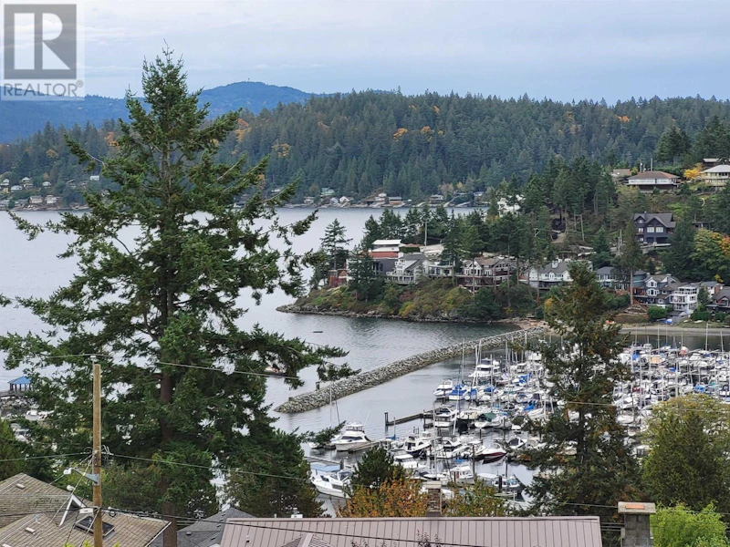 524 Abbs Road, Gibsons BC
