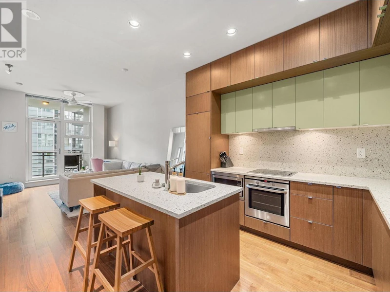 1005 - 1205 Howe Street, Vancouver BC V6Z 0B2