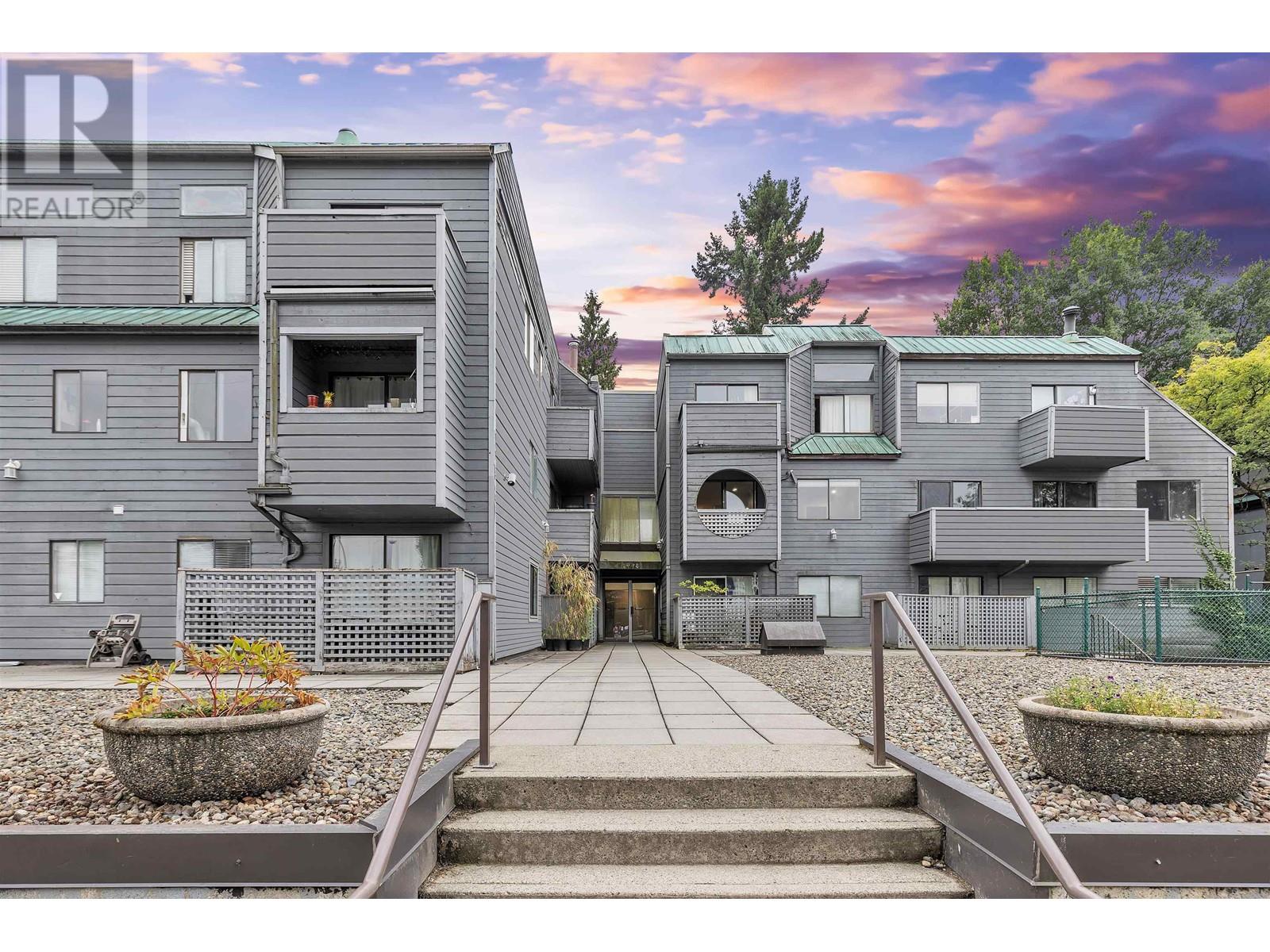 201-1948 Coquitlam Avenue, Port Coquitlam, BC, V3B 1J3