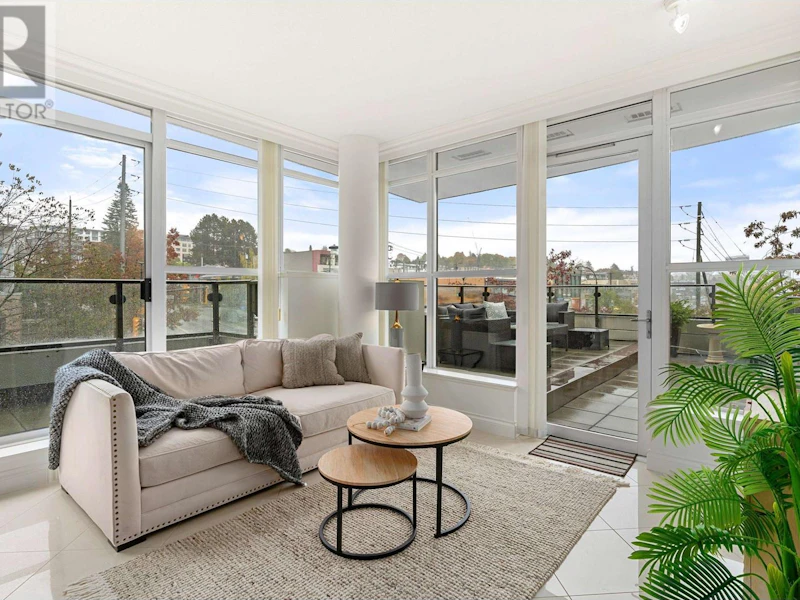 402 - 172 Victory Ship Way, North Vancouver BC V7L 0B5