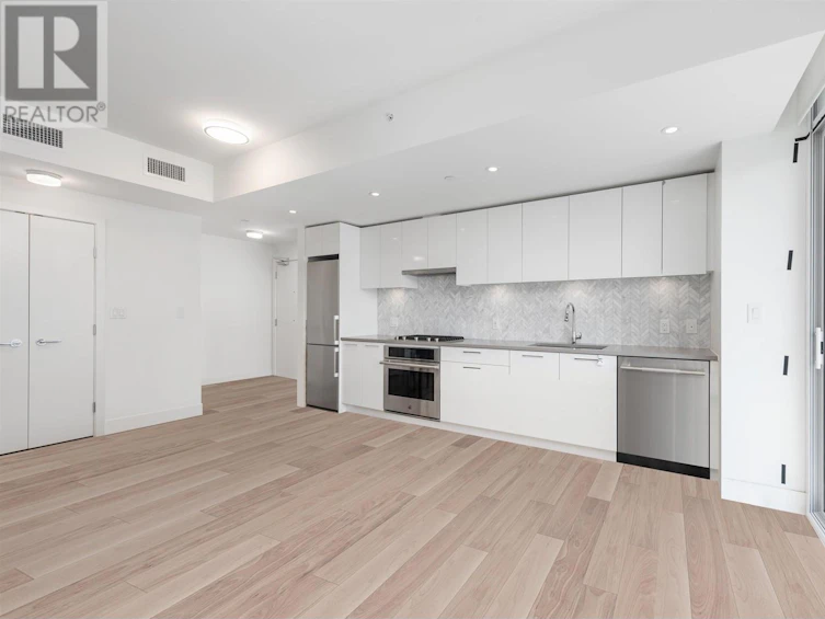 808-3581 East Kent Avenue North, Vancouver, BC, V5S 0H6