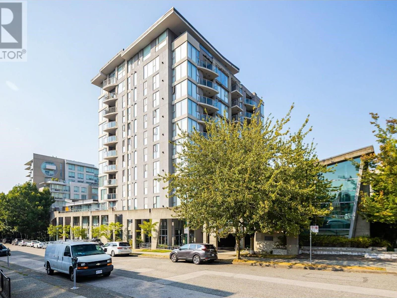 204 - 1633 W 8th Avenue, Vancouver BC V6J 5H7