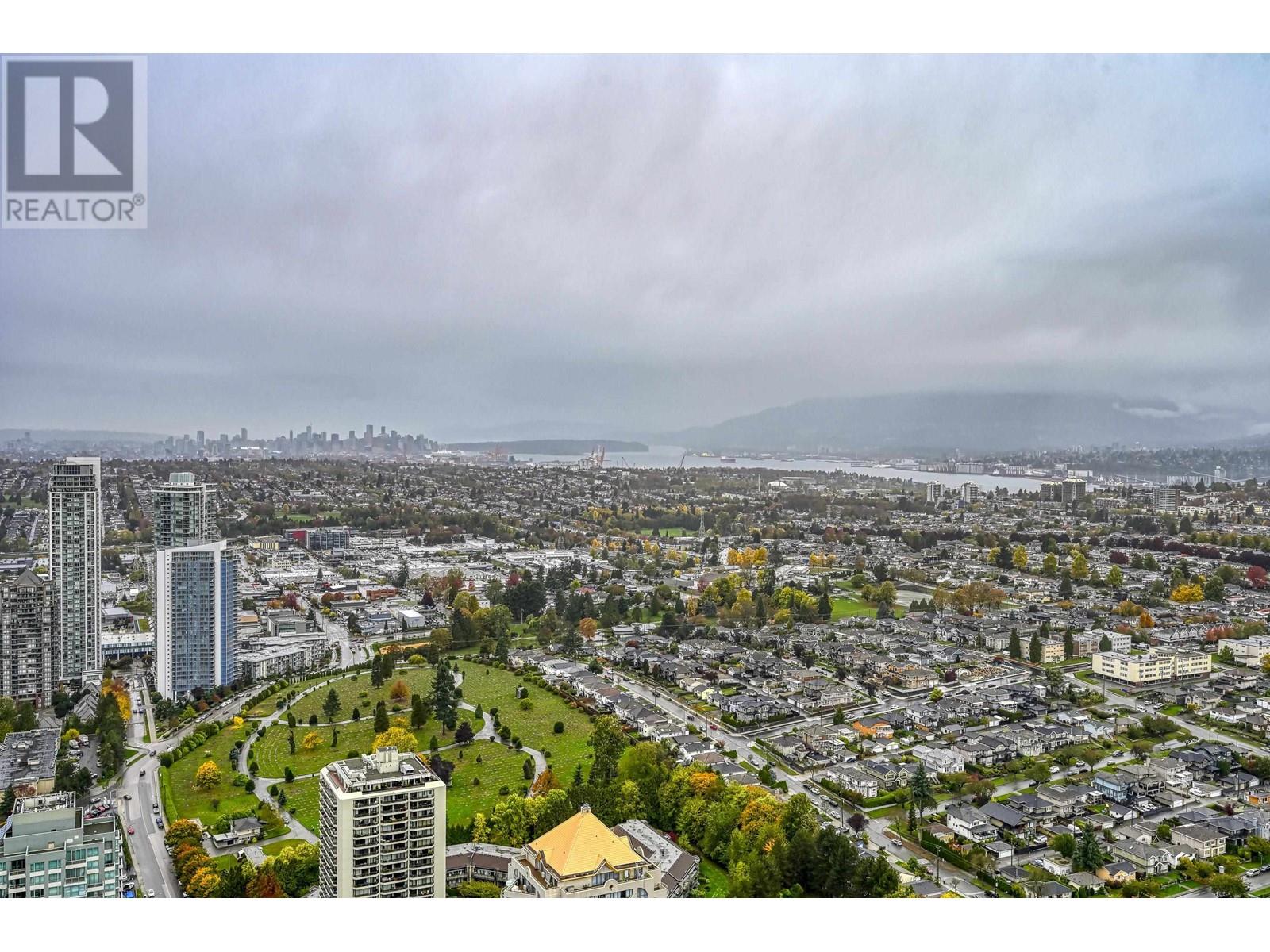 5610-4510 Halifax Way, Burnaby, BC, V5C 0K4