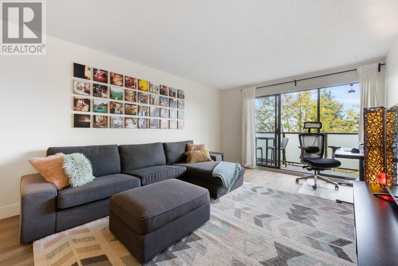 315-665 East 6th Avenue, Vancouver, BC, V5T 4J3