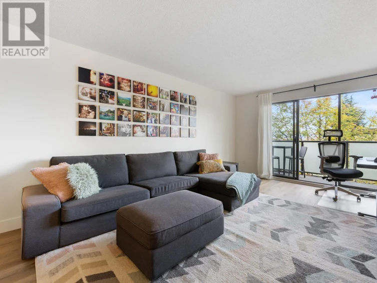 315-665 East 6th Avenue, Vancouver, BC, V5T 4J3