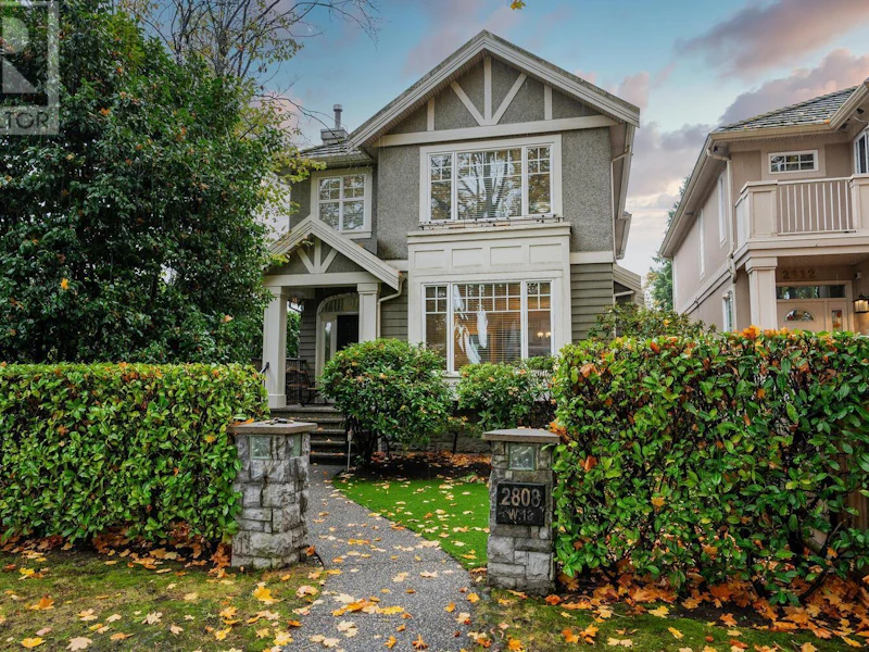 2808 W 13th Avenue, Vancouver BC V6K 2T7
