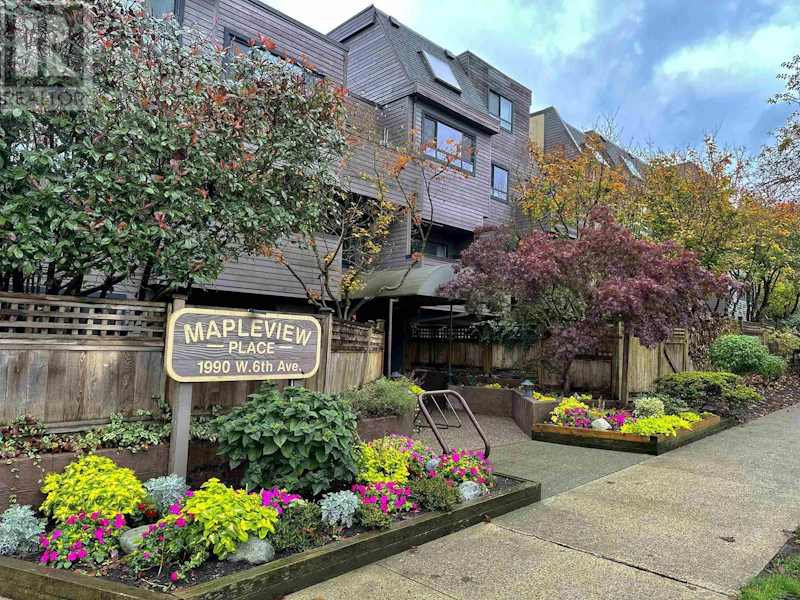 202 - 1990 W 6th Avenue, Vancouver BC V6J 4V4
