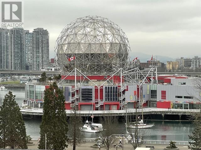 311-1783 Manitoba Street, Vancouver, BC, V5Y 0K1