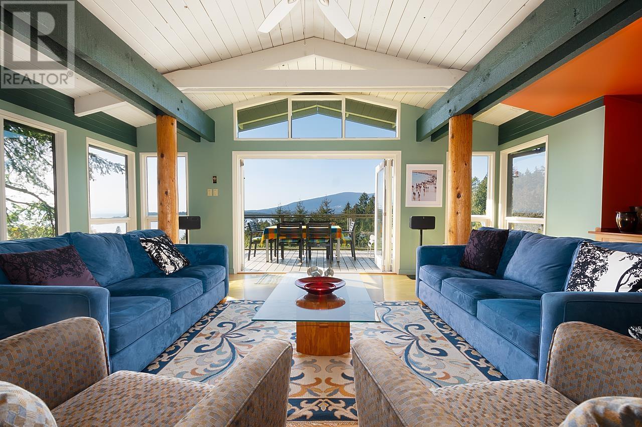 1616 Whitesails Drive, Bowen Island, BC, V0N 1G2