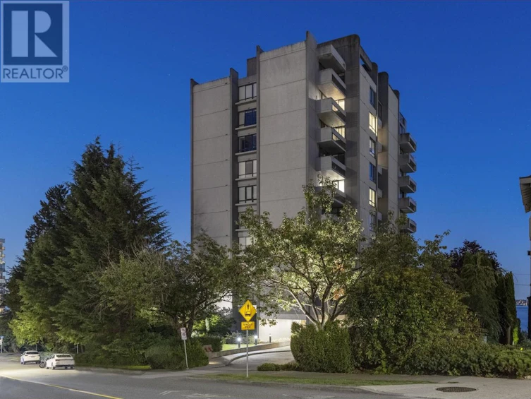 302-1930 Bellevue Avenue, West Vancouver, BC, V7V 1B5
