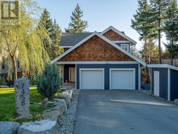 7458 Dogwood Street, Pemberton, BC, V0N 2L0