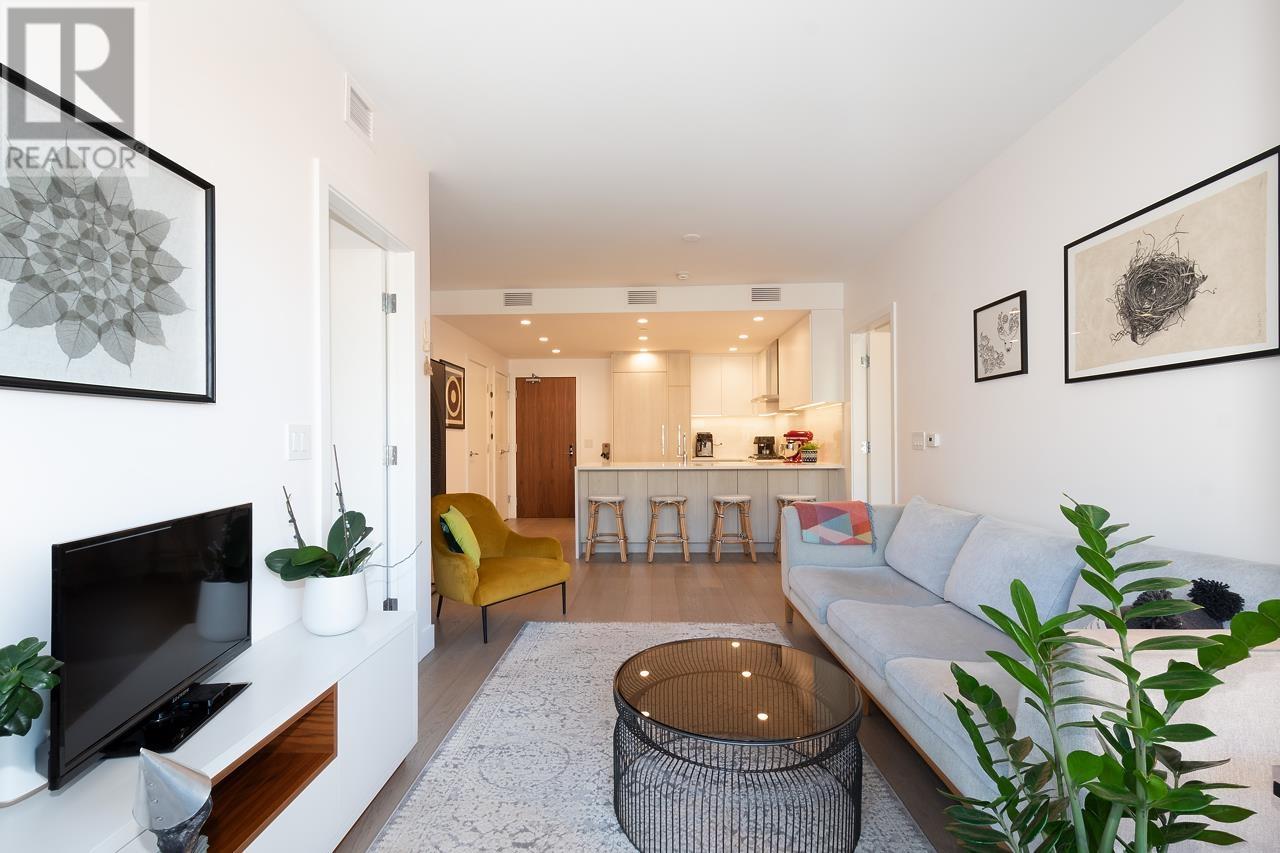 414-177 West 3rd Street, North Vancouver, BC, V7M 0G5