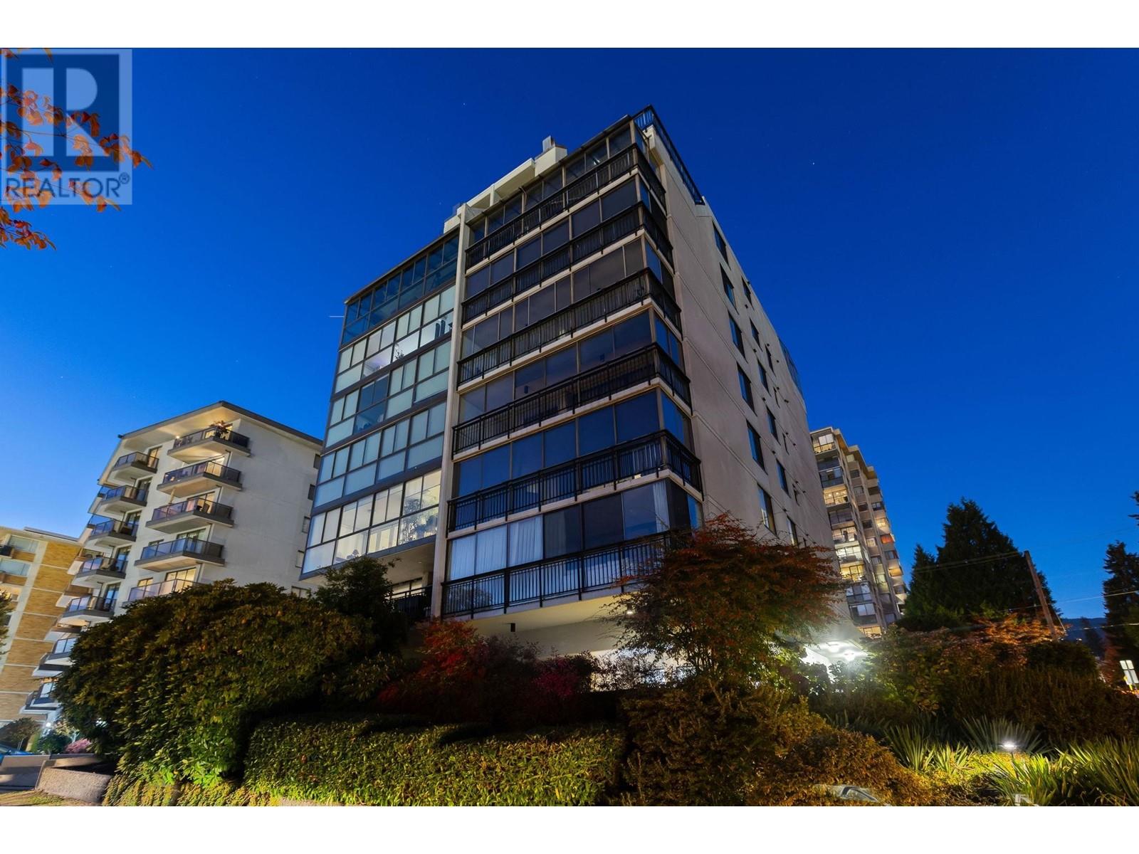 501-475 13th Street, West Vancouver, BC, V7T 2N7