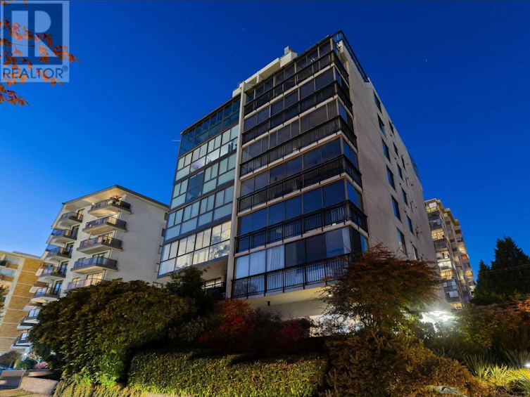 501-475 13th Street, West Vancouver, BC, V7T 2N7