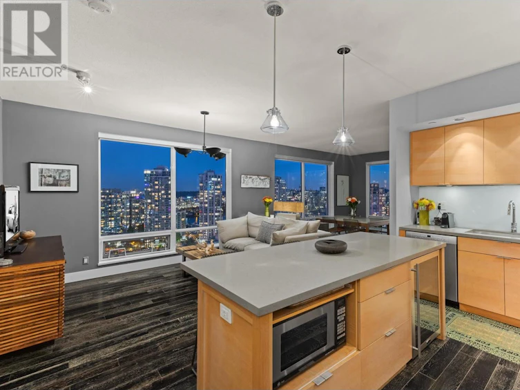 2002-1055 Homer Street, Vancouver, BC, V6B 1G3