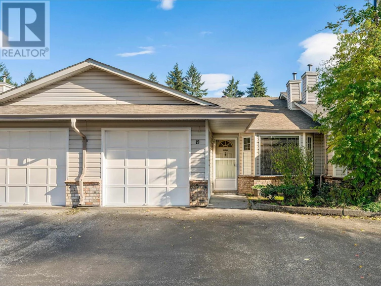 19-12049 217 Street, Maple Ridge, BC, V2X 0M8