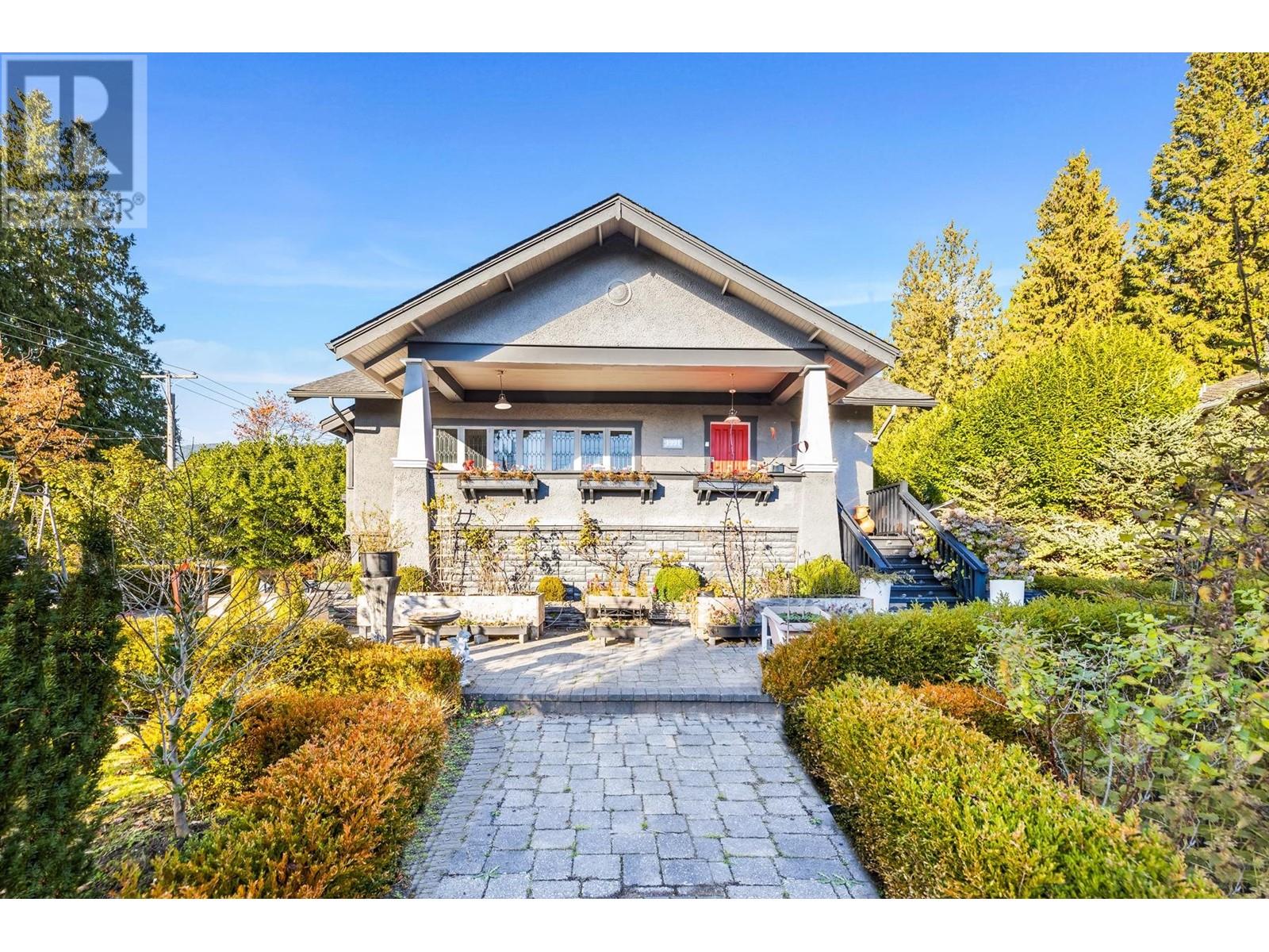 1991 Fulton Avenue, West Vancouver, BC, V7V 1T2