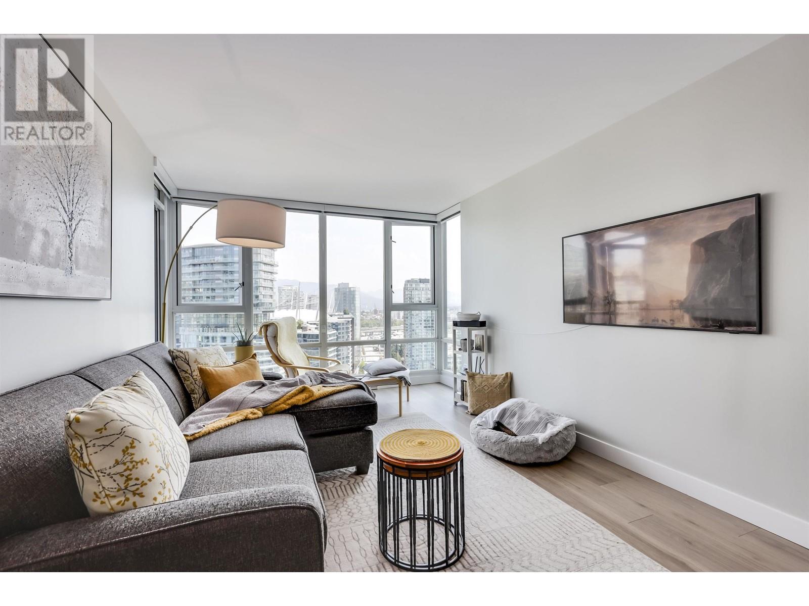 2802-1033 Marinaside Crescent, Vancouver, BC, V6Z 3A3