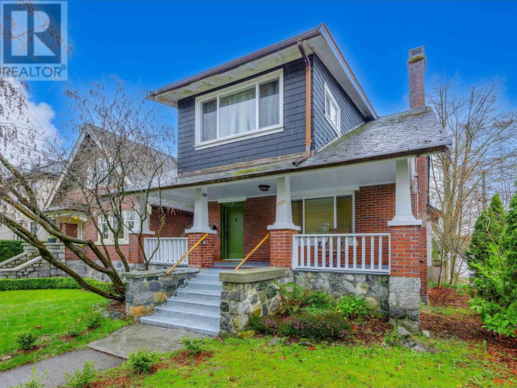 4694 W W 8th Avenue, Vancouver, BC, V6R 2A7