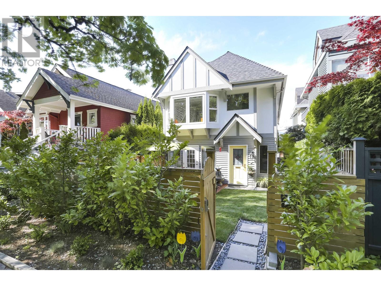 2977 West 6th Avenue, Vancouver, BC, V6K 1X4