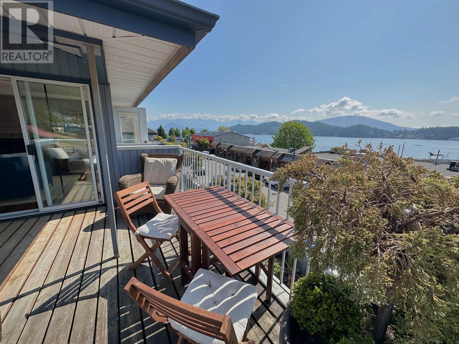 8-291 Periwinkle Lane, Gibsons, BC, V0N 1V0