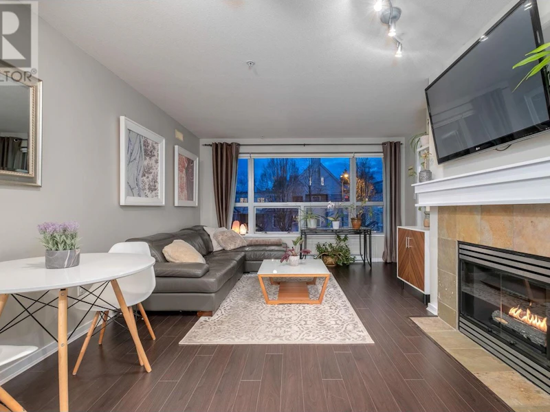 304 - 3161 W 4th Avenue, Vancouver BC V6K 1R6