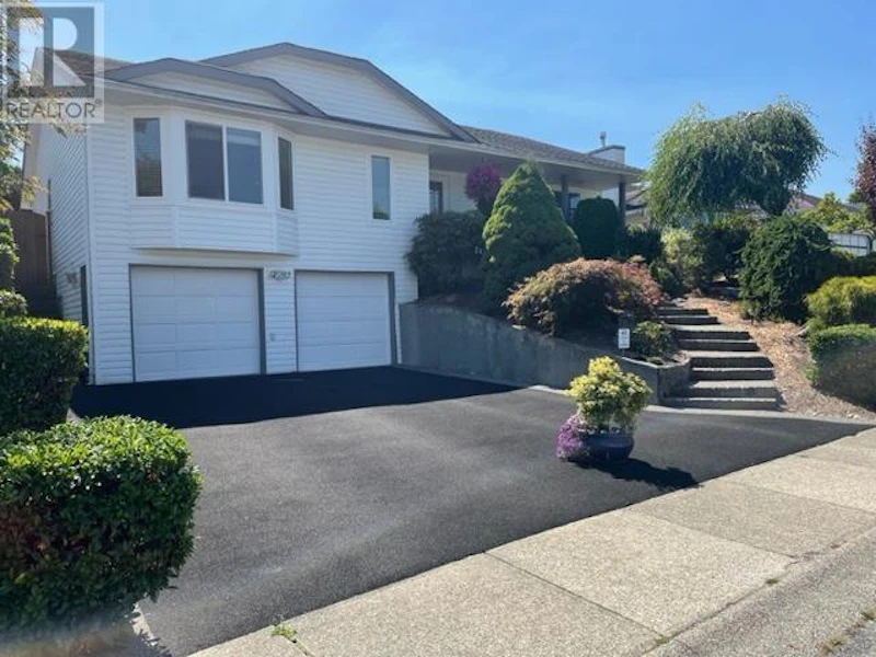 22882 125a Avenue, Maple Ridge BC V2X 0N3