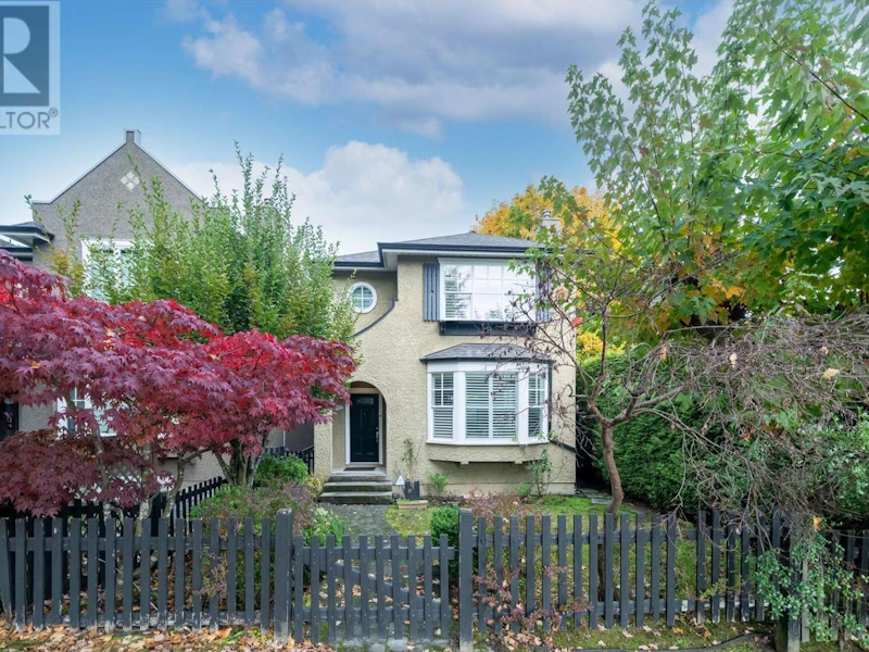 3703 W 11th Avenue, Vancouver BC V6R 2K7