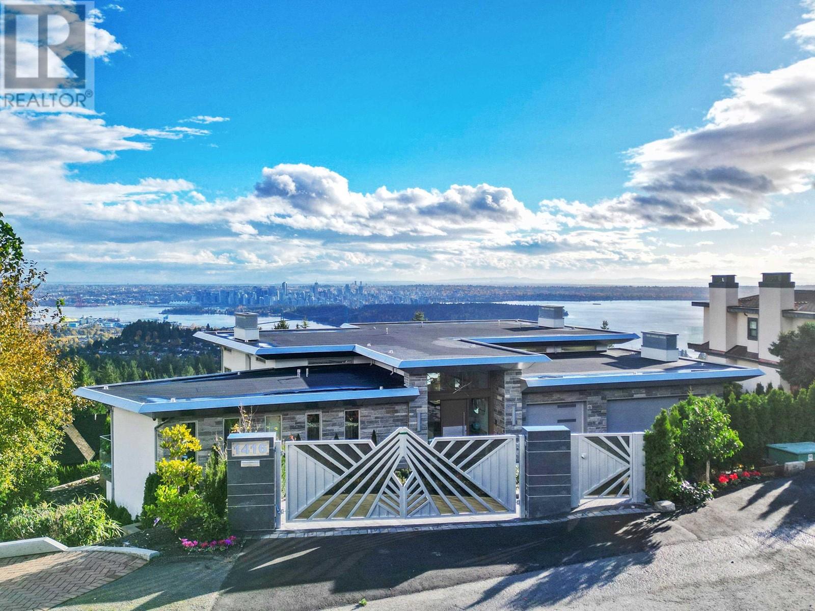1416 Sandhurst Place, West Vancouver, BC, V7S 2P3