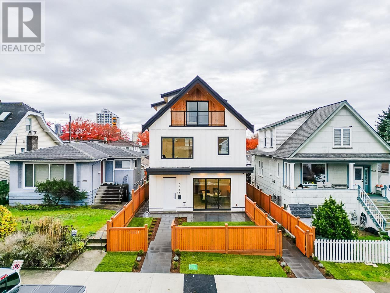 3566 Triumph Street, Vancouver, BC, V5K 1V1