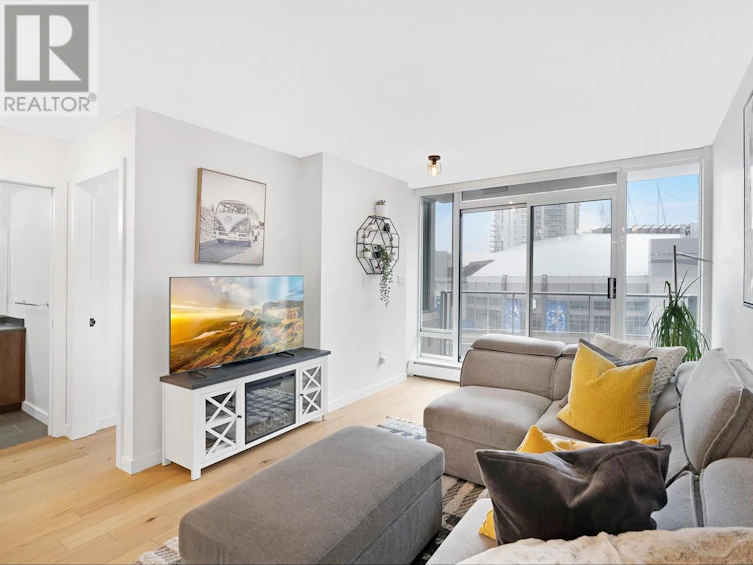 1003-688 Abbott Street, Vancouver, BC, V6B 0B9