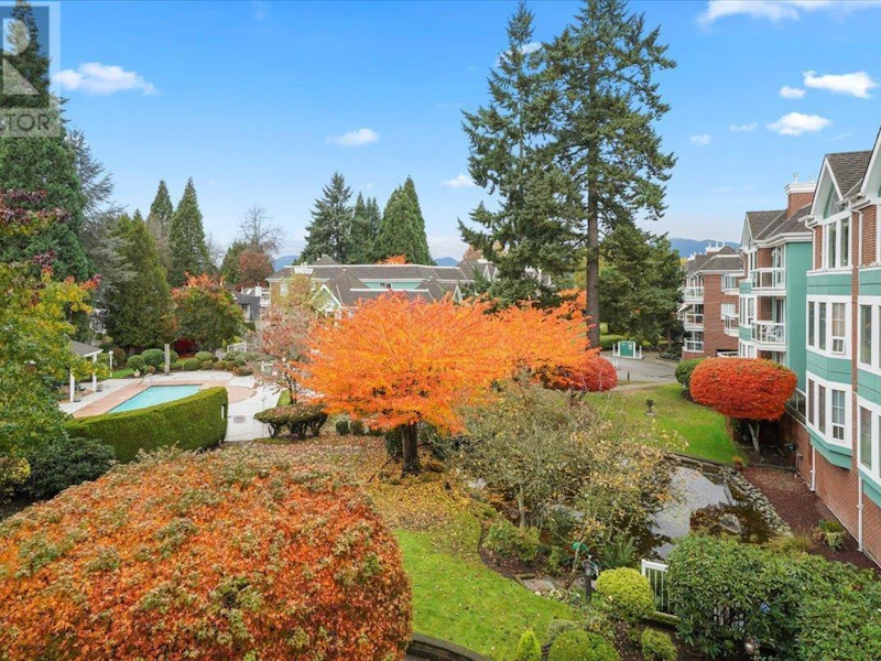 302 - 1695 Augusta Avenue, Burnaby BC V5A 4S8
