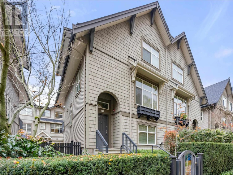 691 Premier Street, North Vancouver, BC, V7J 0A5