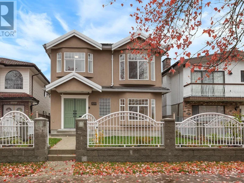 3050 E 22nd Avenue, Vancouver BC V5M 2Y6