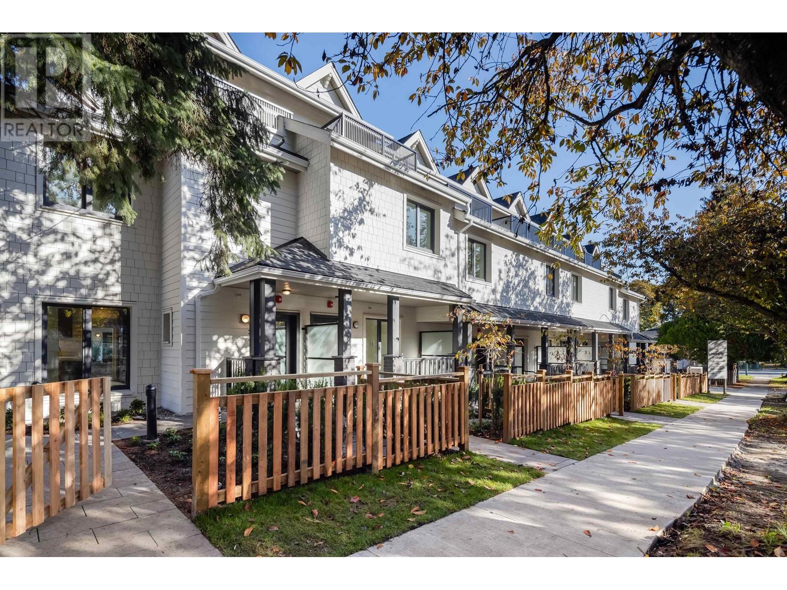 1347 East 21st Avenue, Vancouver, BC, V5V 1T1