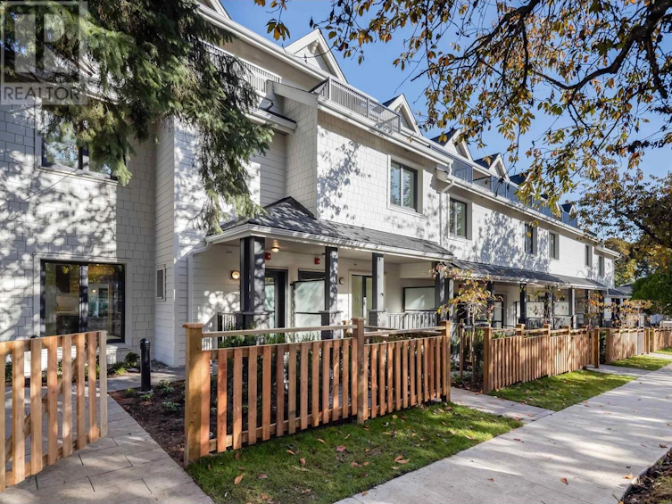 1347 East 21st Avenue, Vancouver, BC, V5V 1T1
