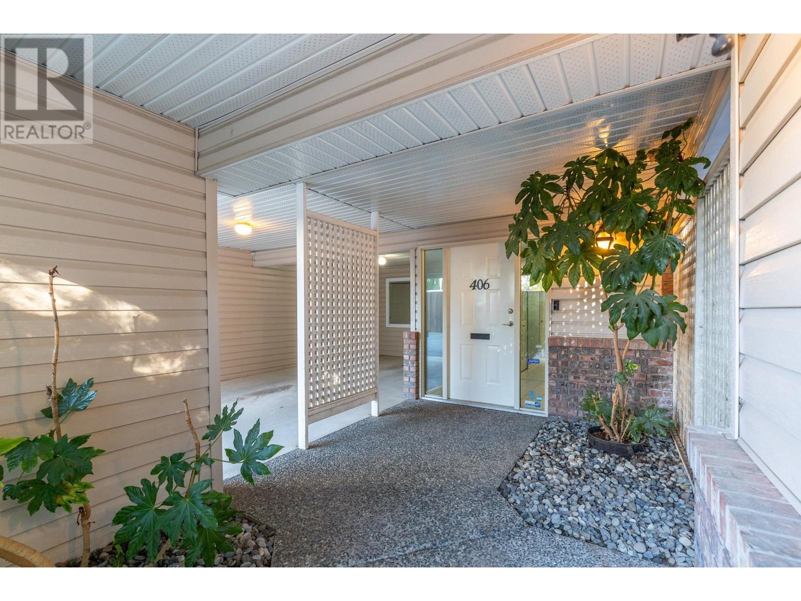 406-11726 225 Street, Maple Ridge, BC, V2X 6E4