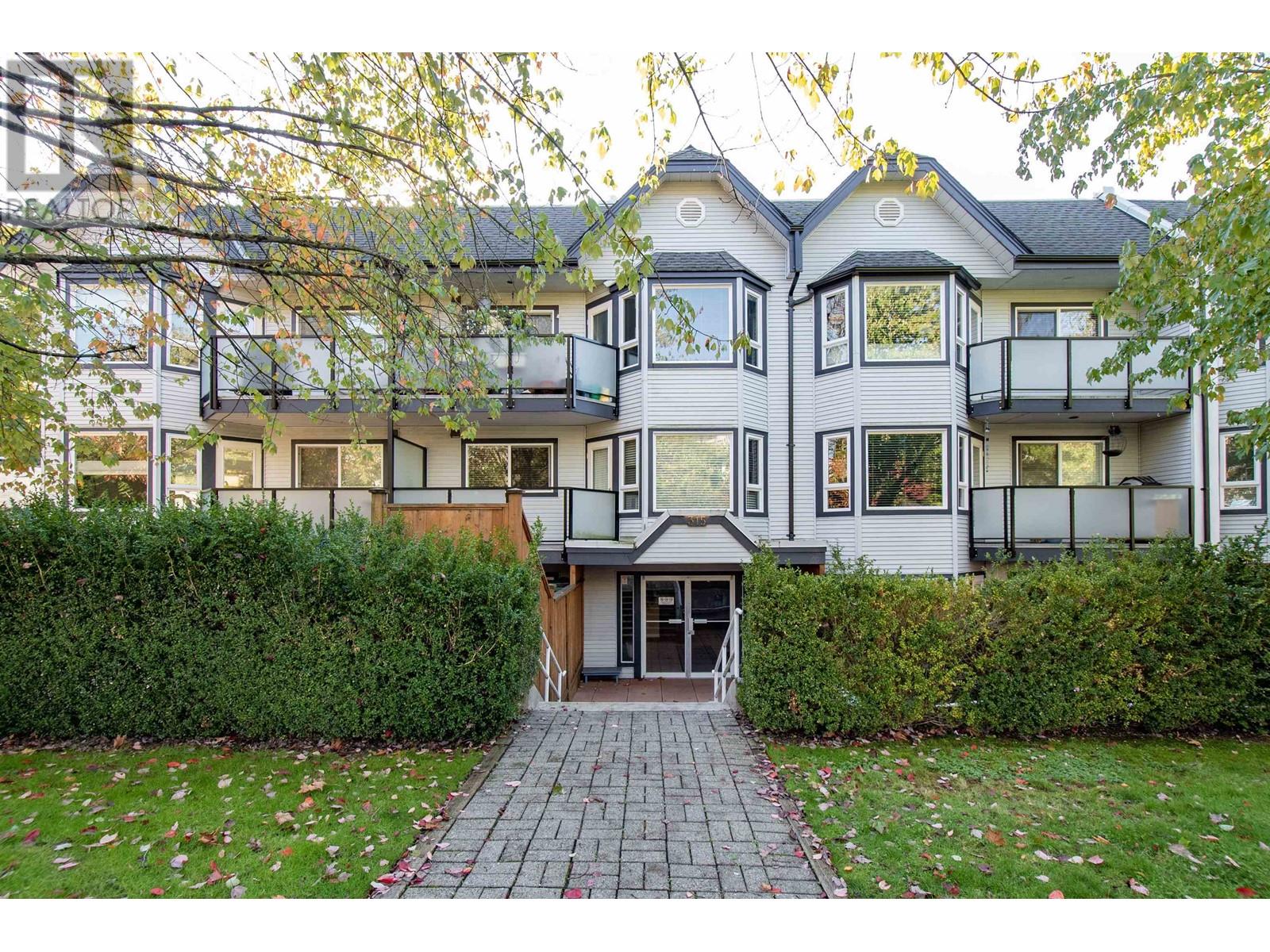 105-315 East 3rd Street, North Vancouver, BC, V7L 1G1