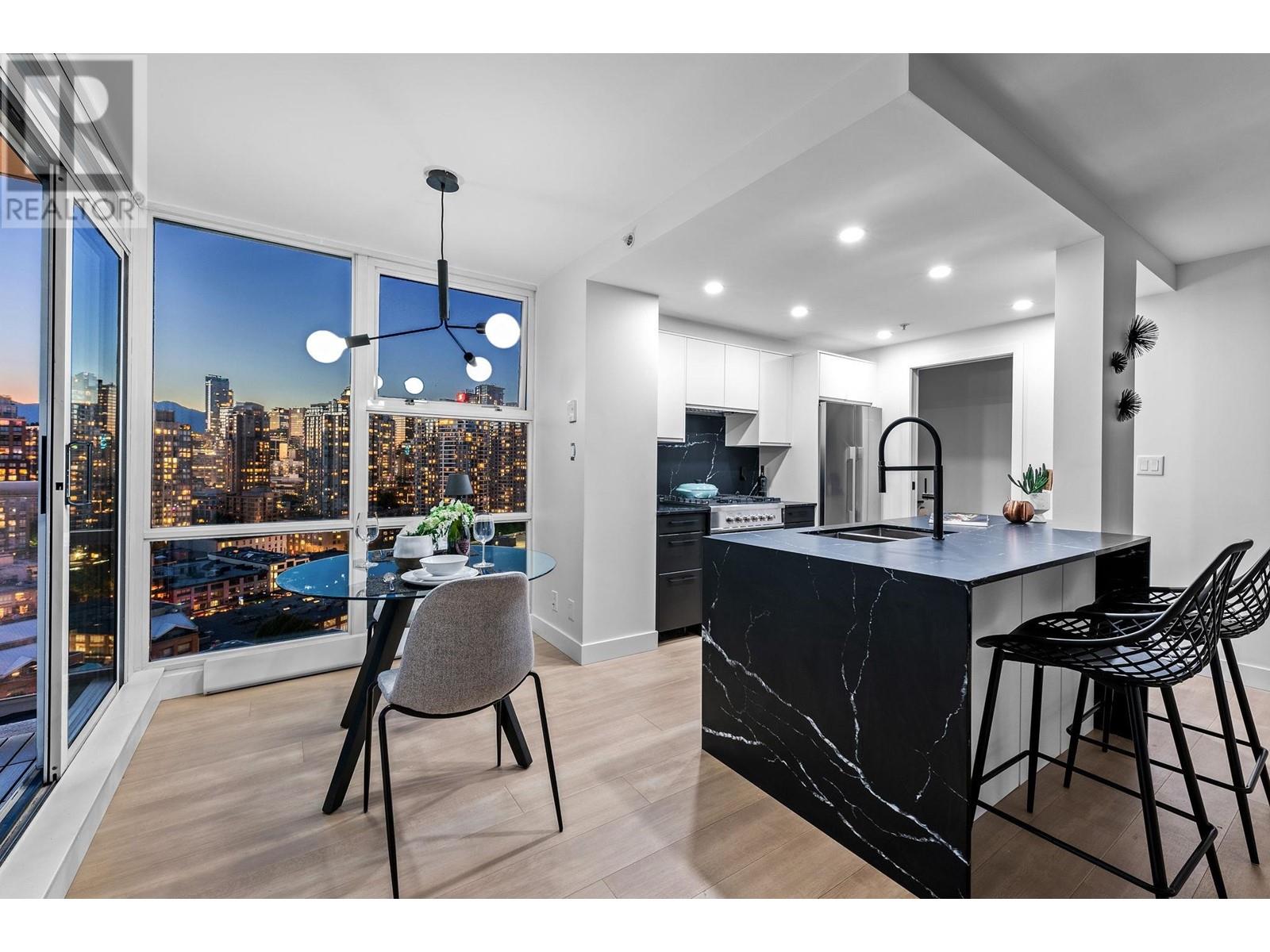 2603-193 Aquarius Mews, Vancouver, BC, V6Z 2Z2
