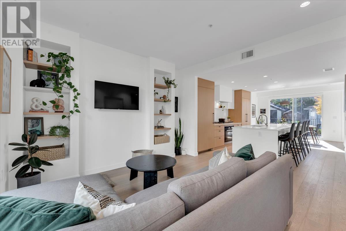 34-92 West King Edward Avenue, Vancouver, BC, V5Y 0N6