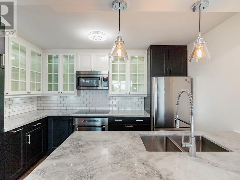 208 - 4160 Albert Street, Burnaby BC V5C 6K2