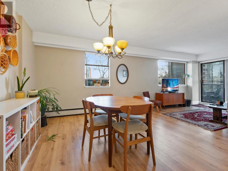 204 - 47 Agnes Street, New Westminster BC V3L 1E2