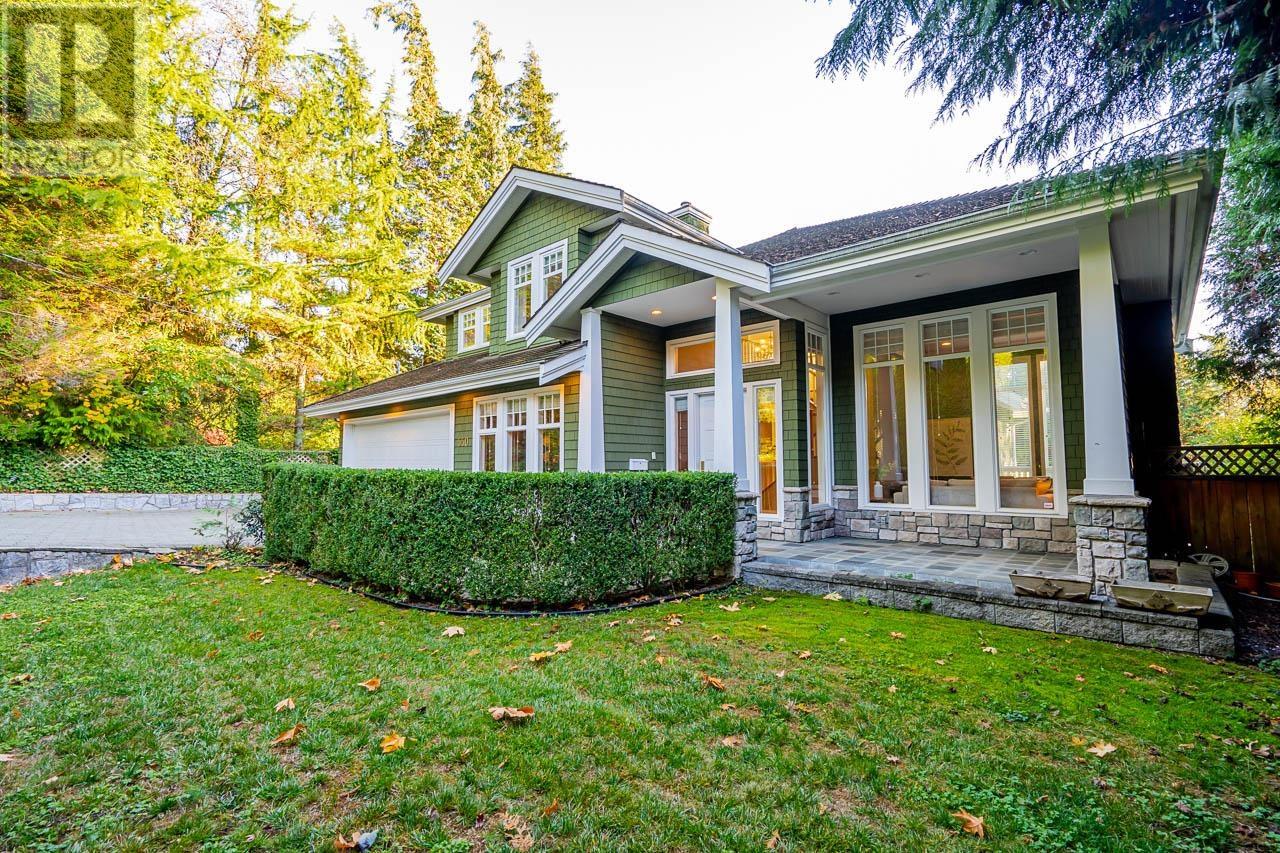 550 Keith Road, West Vancouver, BC, V7T 1L7