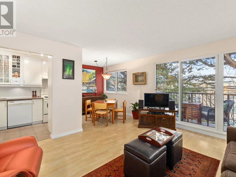 210 - 1065 E 8th Avenue, Vancouver BC V5T 1V1